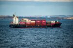 Dlaczego transport morski jest tak tani w przeliczeniu na kilogram?
