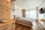Hotel ma 100 pokoi, ale nie potrzebuje 100 pracowników