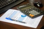 Pracownik na etacie kontra B2B – gdzie naprawdę jest różnica?