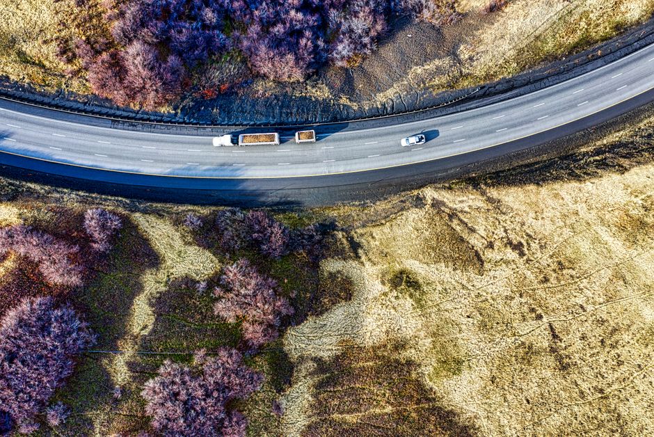 Przyszłość transportu: autonomiczne ciężarówki, drony i elektryczne pociągi — co jest realne, a co marketingiem? Przyszłość transportu: autonomiczne ciężarówki, drony i elektryczne pociągi — co jest realne, a co marketingiem?