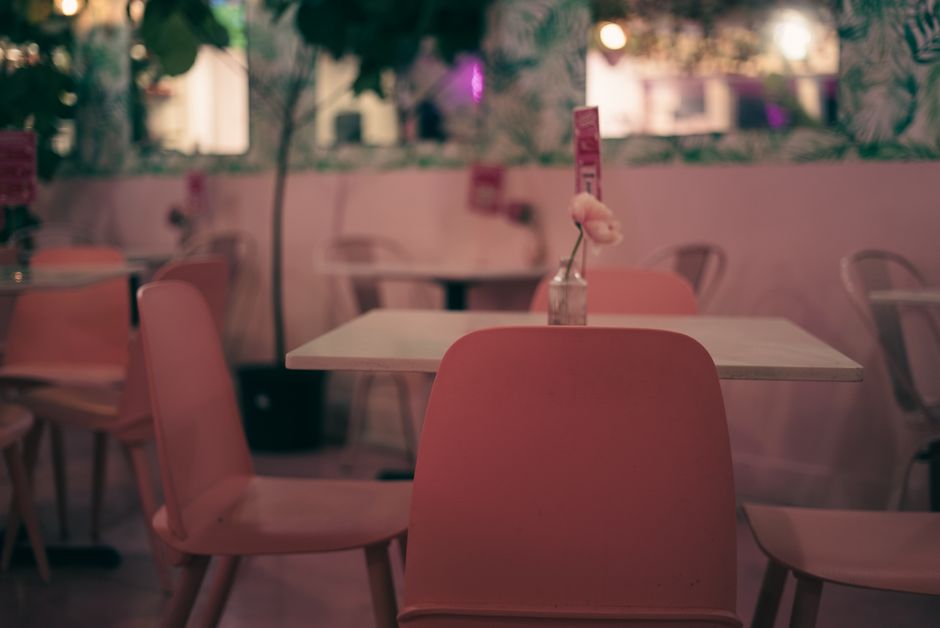 Pusta restauracja też może być dochodowa. Jak działa ekonomia godzin szczytu? Pusta restauracja też może być dochodowa. Jak działa ekonomia godzin szczytu?