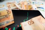 Złoty traci po słowach szefa NBP. Kurs euro na najwyższym poziomie od wielu miesięcy