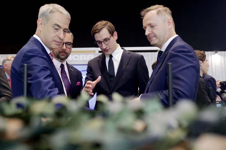 Polska elektromobilność wchodzi w nowy etap: od montażu do własnych technologii Polska elektromobilność wchodzi w nowy etap: od montażu do własnych technologii