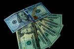Co dalej z kursem dolara? Rynki finansowe szukają odpowiedzi w polityce gospodarczej USA