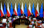 Kluczowe wyzwania tygodnia: Od bezpieczeństwa w szkołach po napięcia geopolityczne