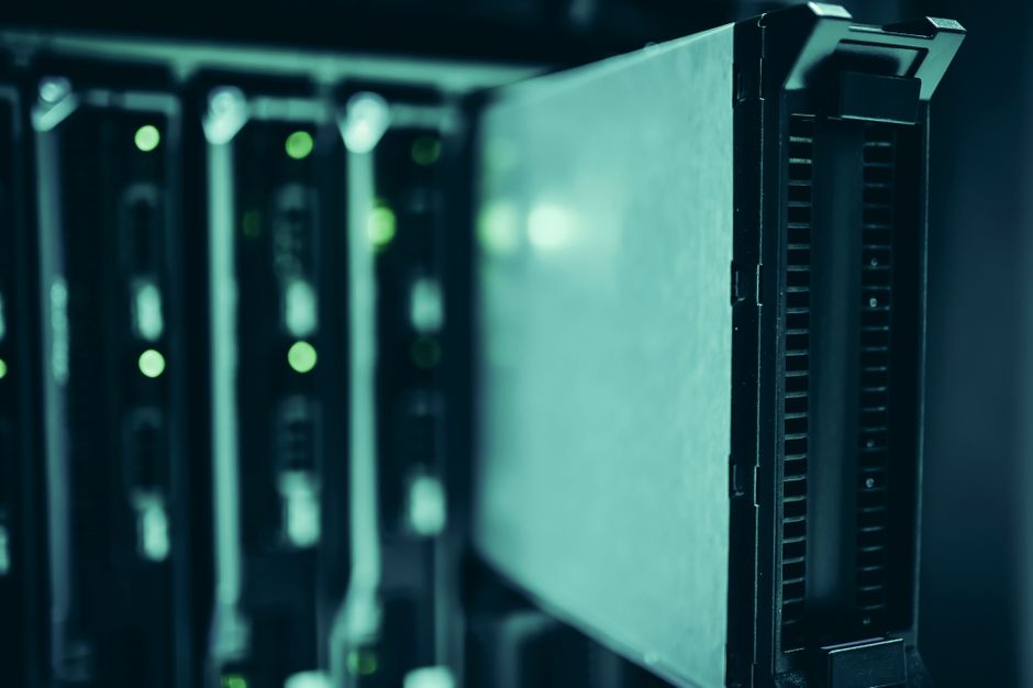 Koniec ery przywiązania do dostawcy? Użytkownicy VMware szukają alternatyw Koniec ery przywiązania do dostawcy? Użytkownicy VMware szukają alternatyw