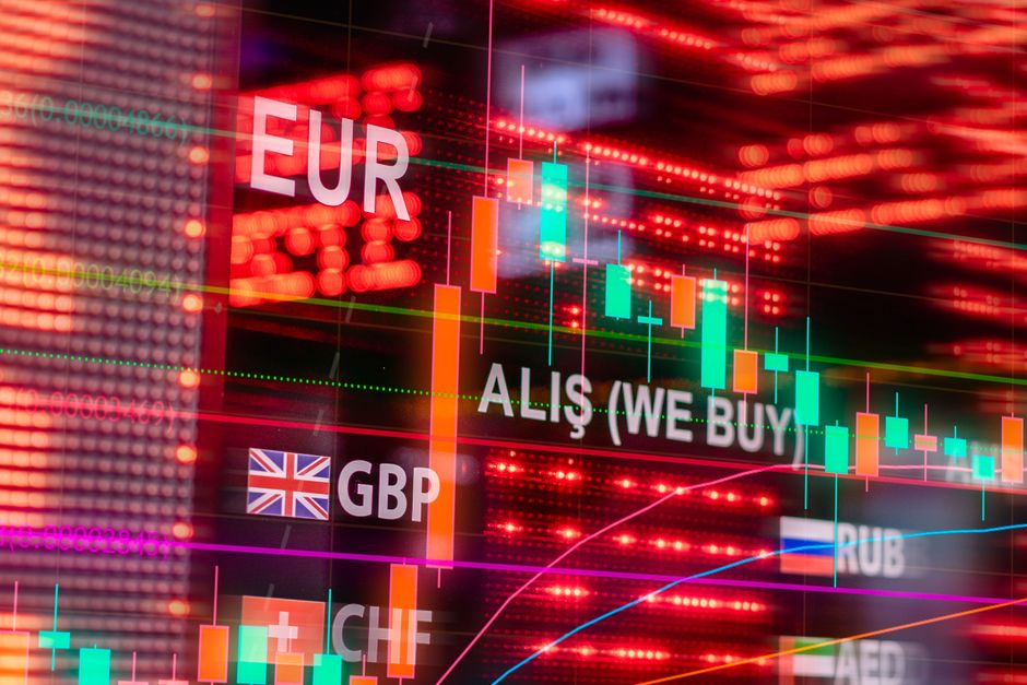 Kurs dolara utknął w martwym punkcie. Co dalej z notowaniami USD/PLN i EUR/USD? Kurs dolara utknął w martwym punkcie. Co dalej z notowaniami USD/PLN i EUR/USD?