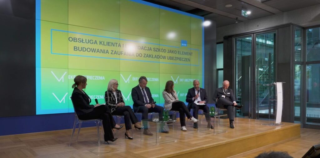 Przyszłość branży ubezpieczeniowej: wyzwania regulacyjne i szanse w technologii Przyszłość branży ubezpieczeniowej: wyzwania regulacyjne i szanse w technologii